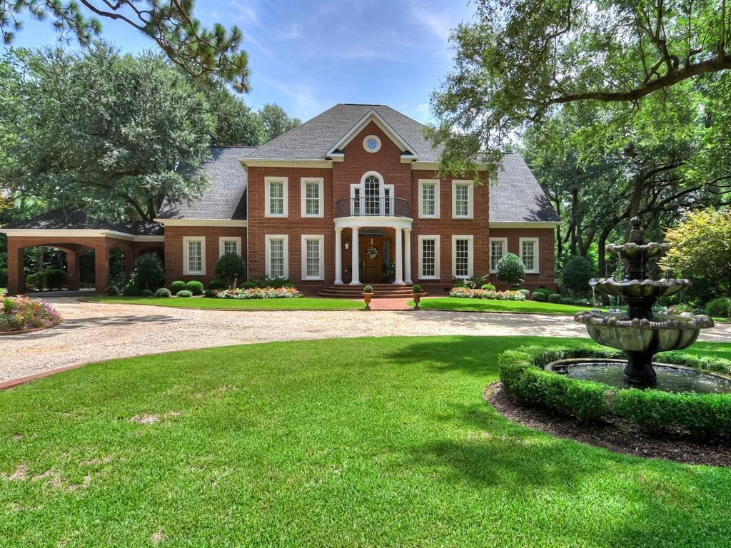 3436 Summit Drive - Photo 1