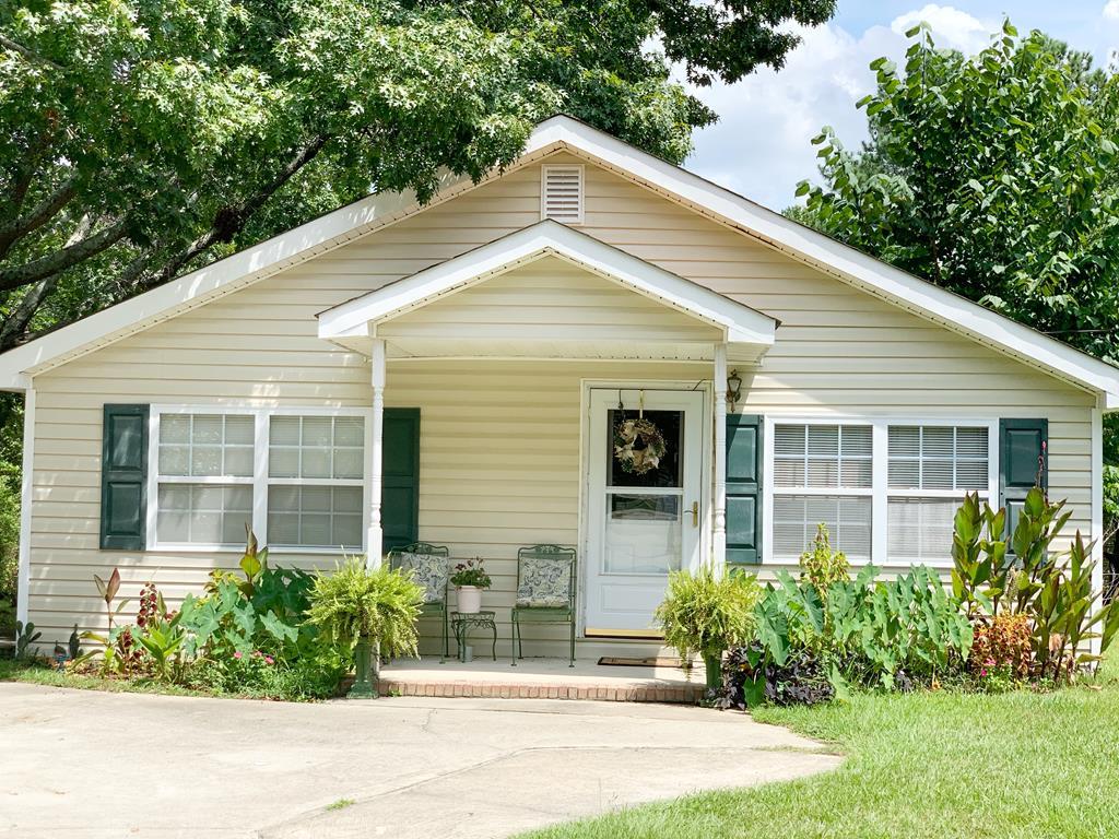 919 Youngblood Road - Photo 1