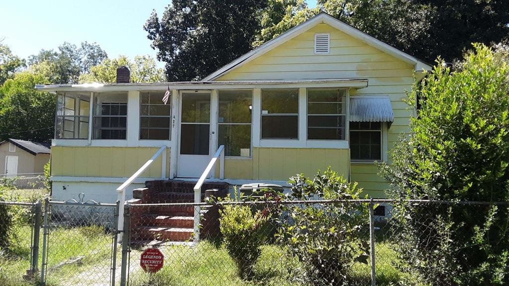 427 Horry Street Ne - Photo 1
