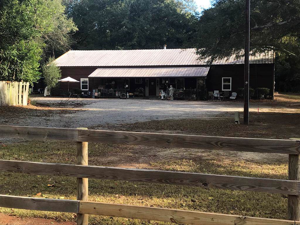 880 Banks Mill Road - Photo 1