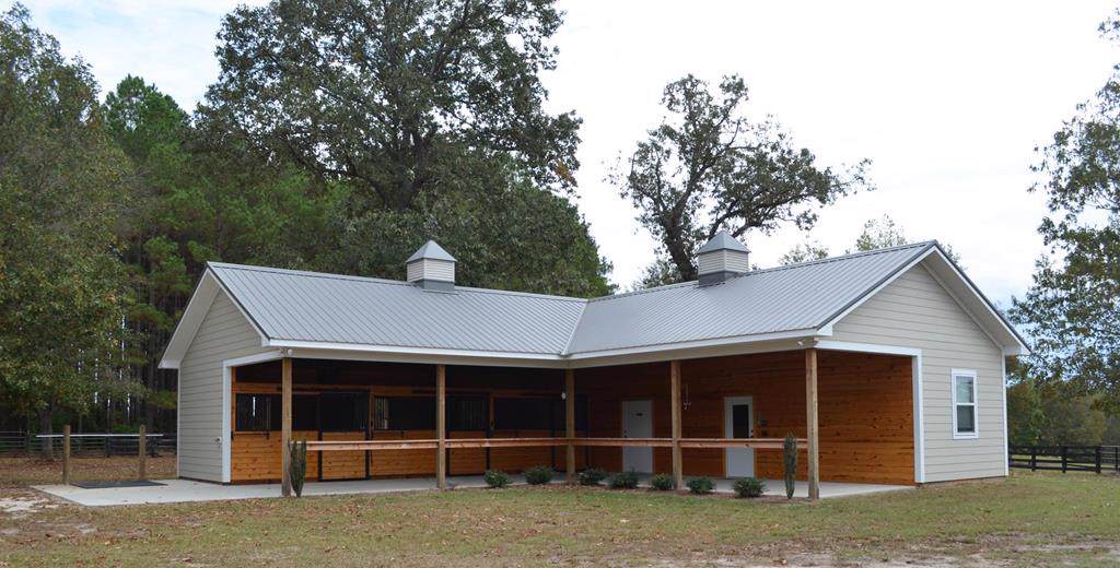 431 Mcintosh Loop - Photo 1