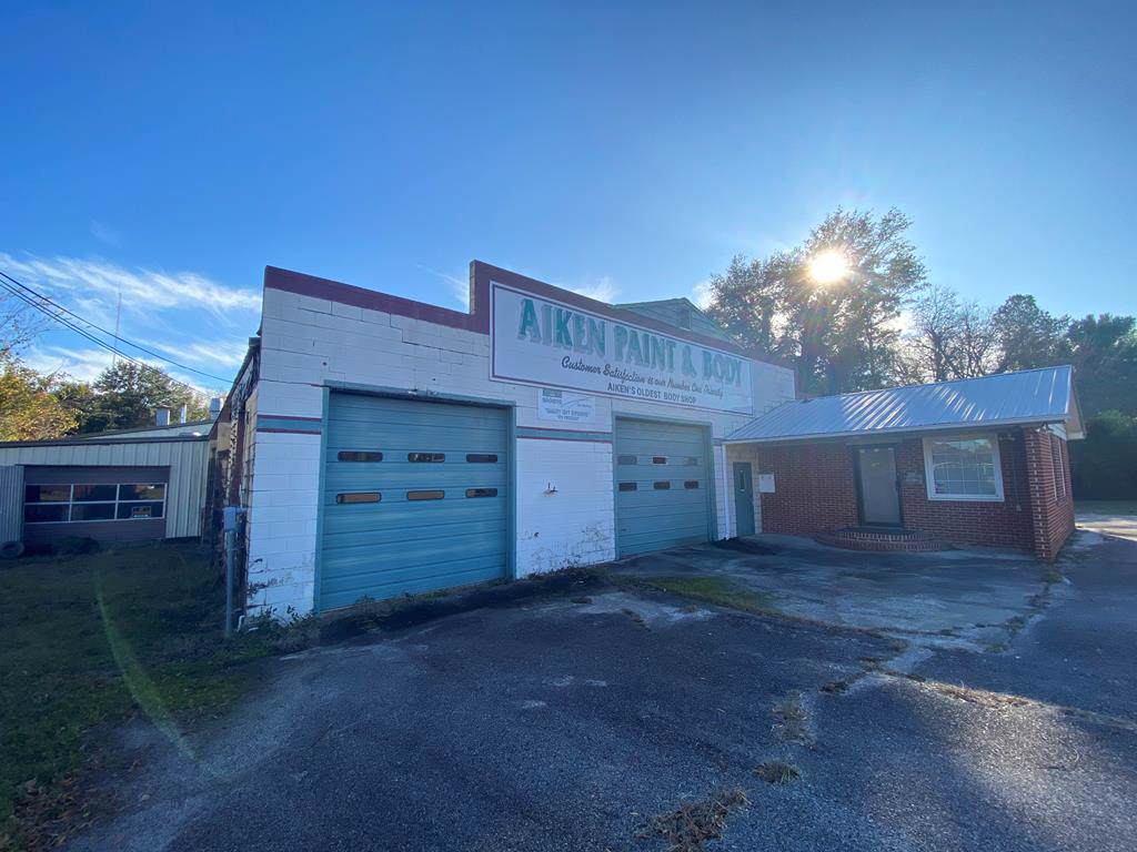 642 York Street Ne - Photo 1