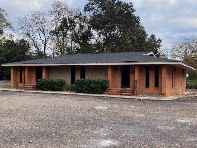 208 Newberry - Photo 1