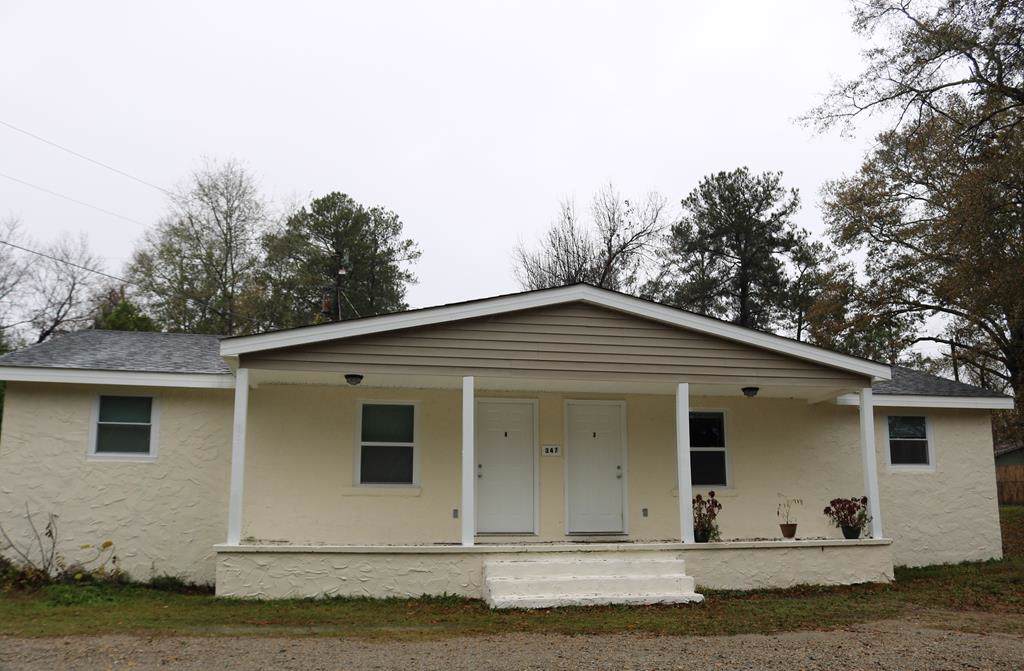 343 345 Hill Street - Photo 1