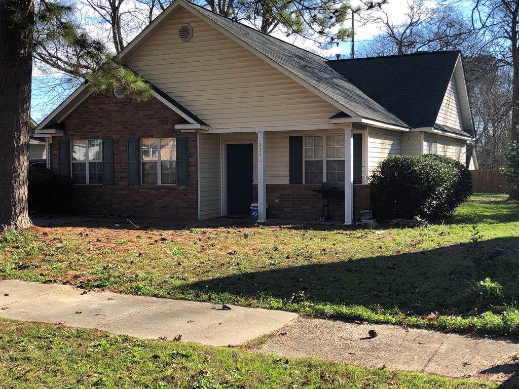 334 Kershaw Street Ne - Photo 1