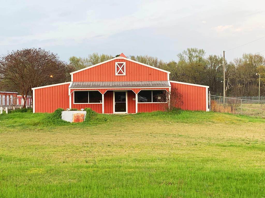 1307 Augusta Road - Photo 1