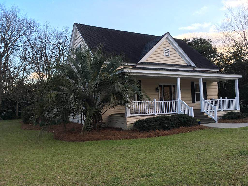 526 Hagood Avenue - Photo 1