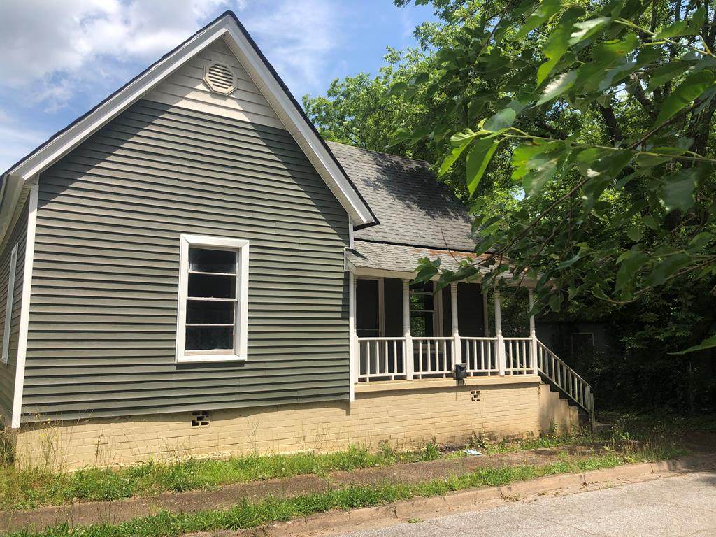 216 B Street - Photo 1