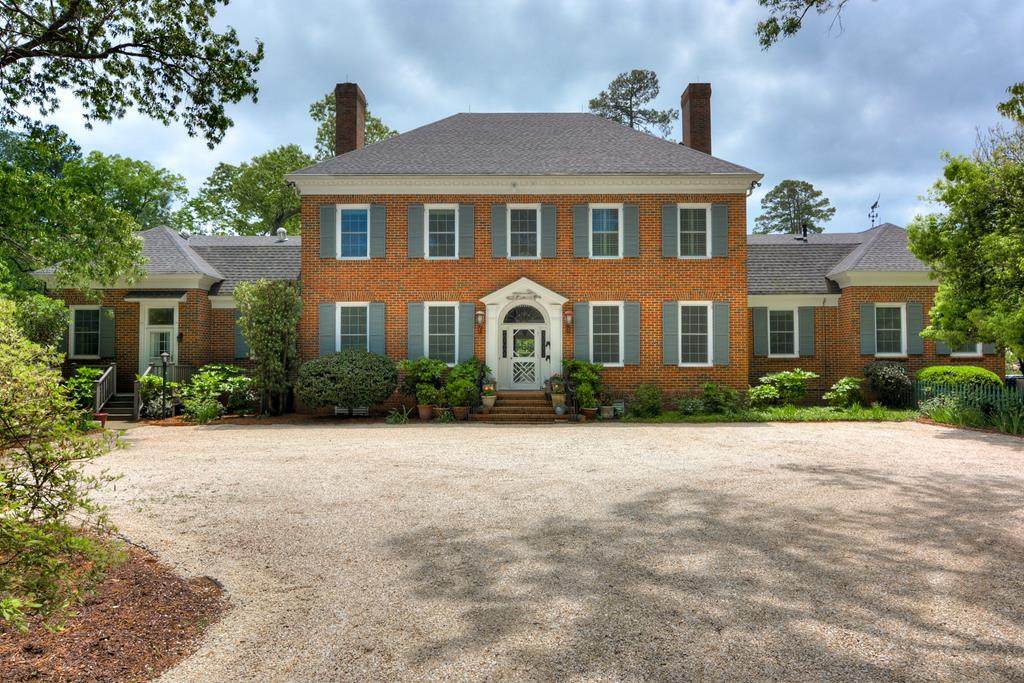550 Mead Avenue - Photo 1