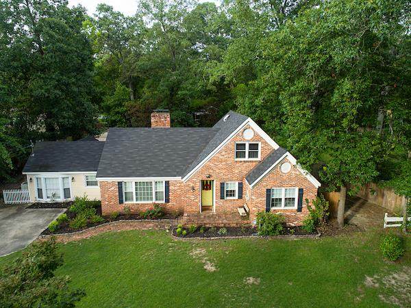 111 Dunbarton Circle Se - Photo 1