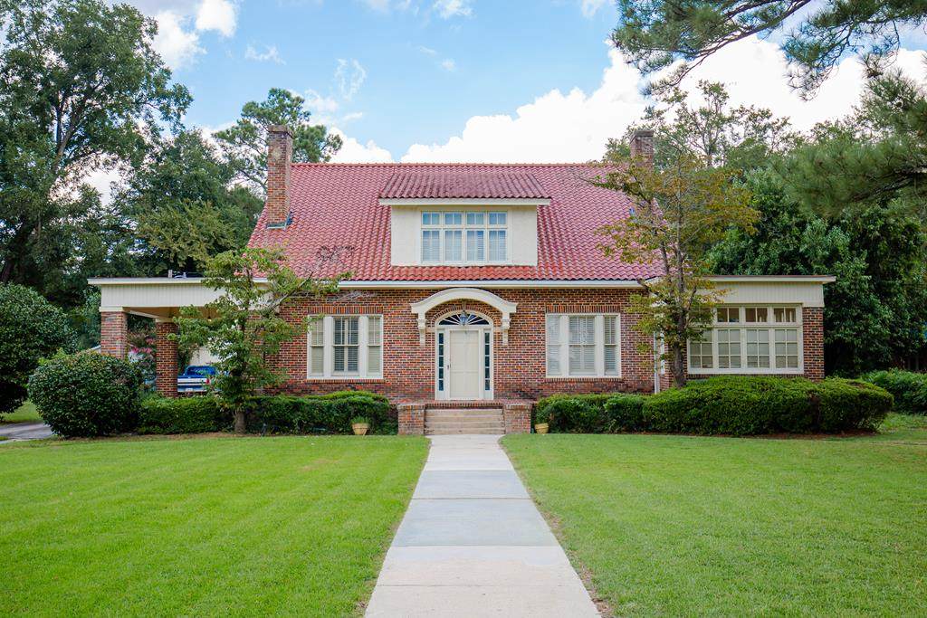 2732 Railroad Avenue - Photo 1
