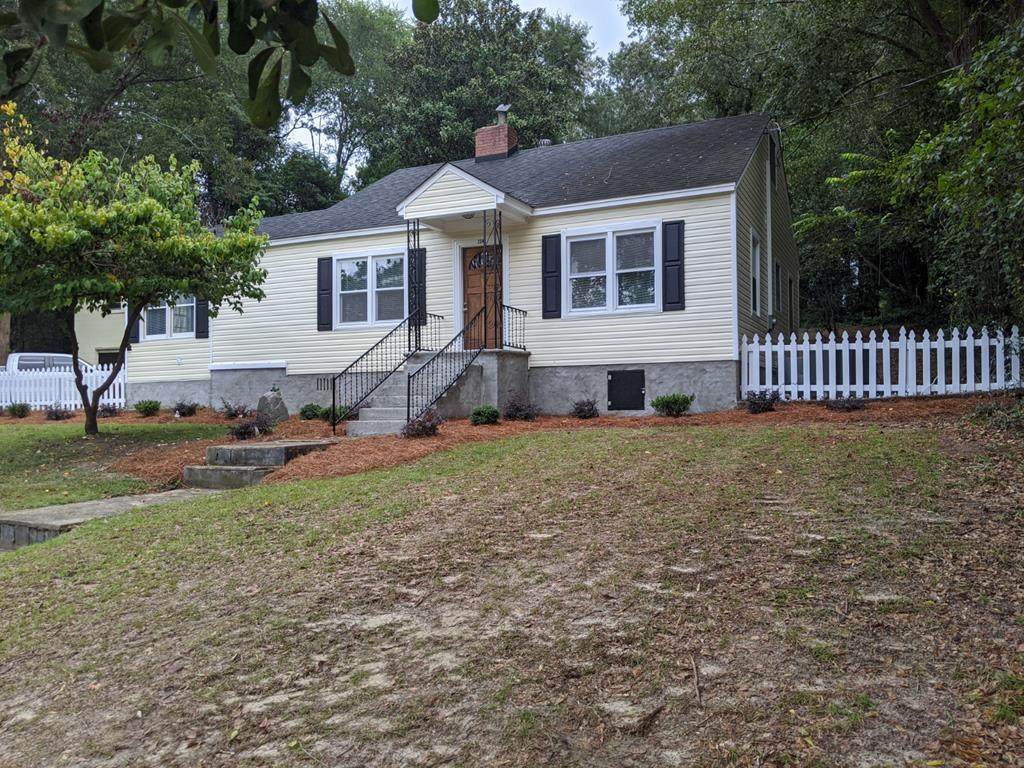 224 Oak Street - Photo 1