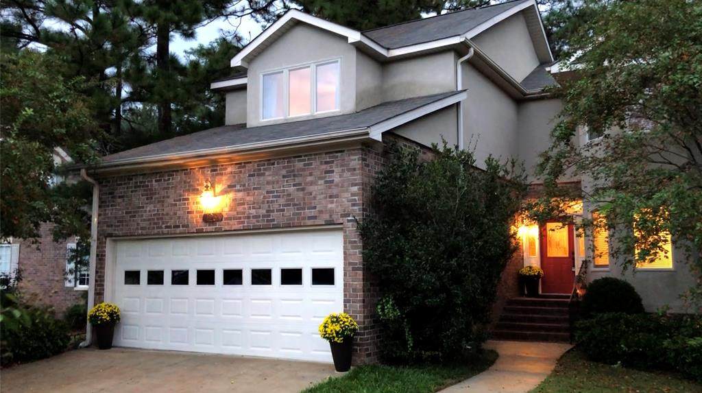 126 Hunters Run Drive - Photo 1