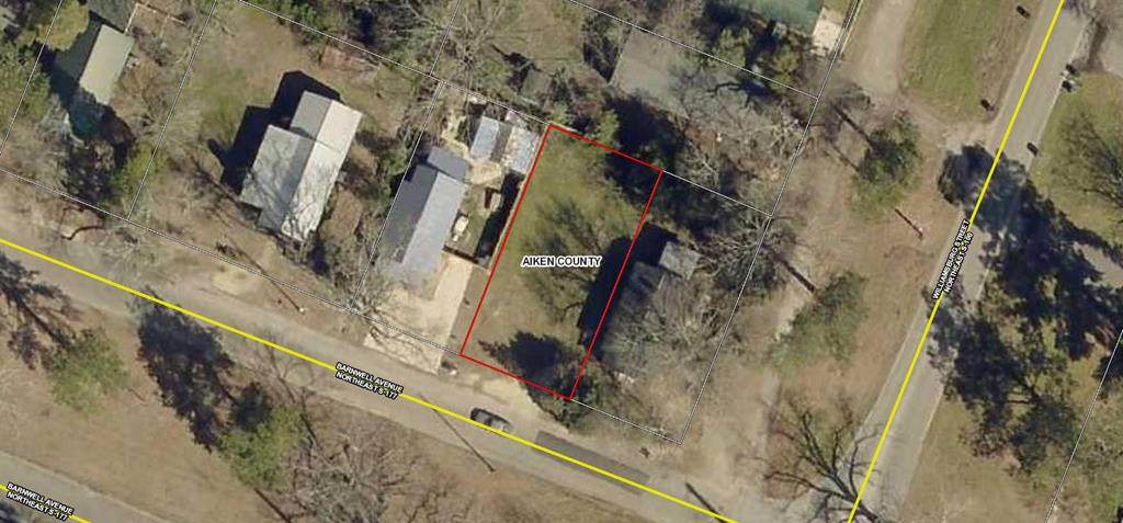 820 Barnwell Avenue Ne - Photo 1