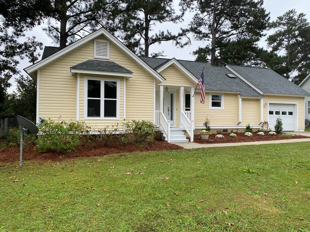 107 Trailwood Avenue - Photo 1