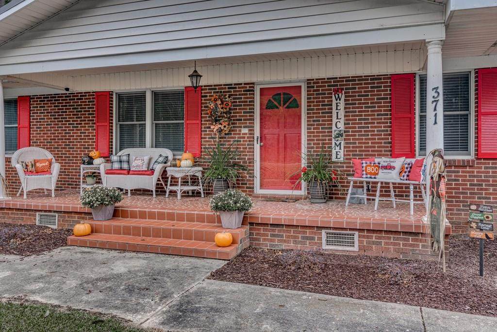 371 Weaver Road - Photo 1