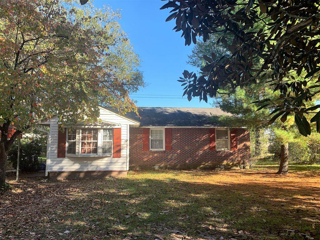 114 Collier Street - Photo 1