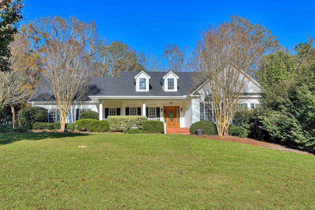 855 Starbuck Drive - Photo 1