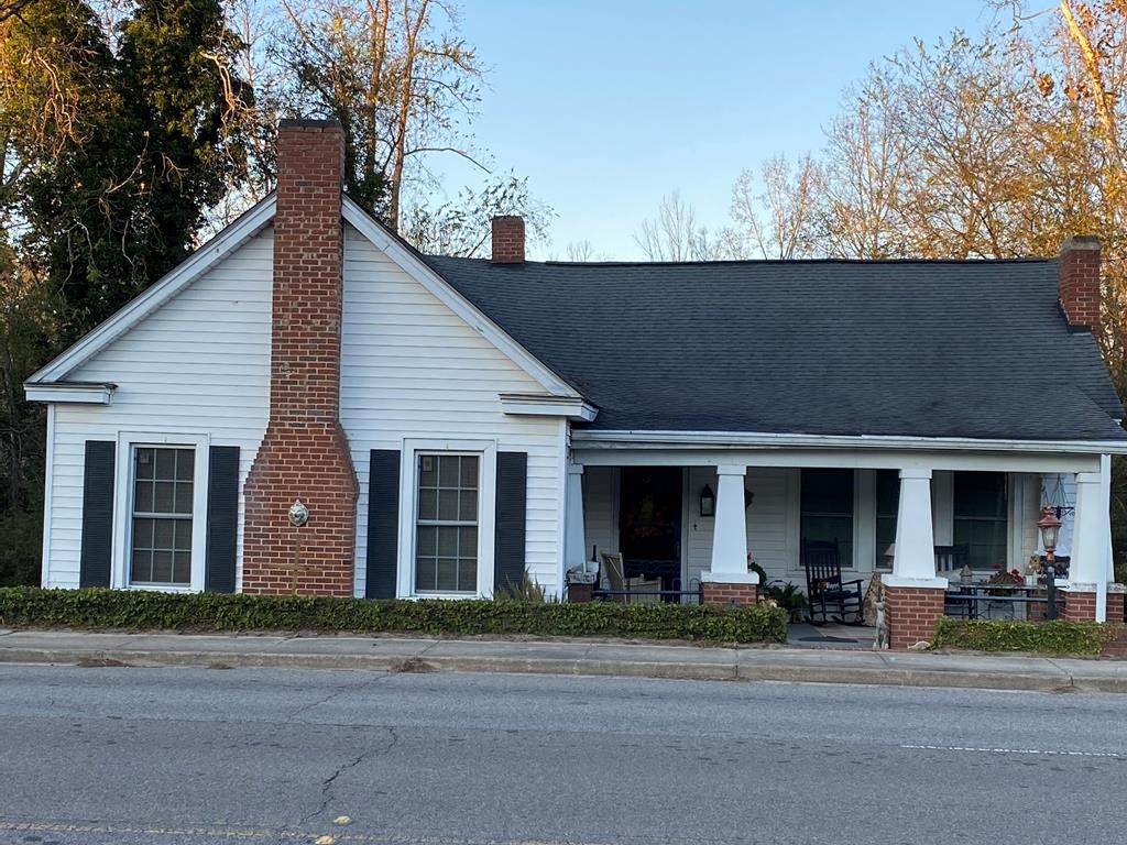 844 Augusta Road - Photo 1