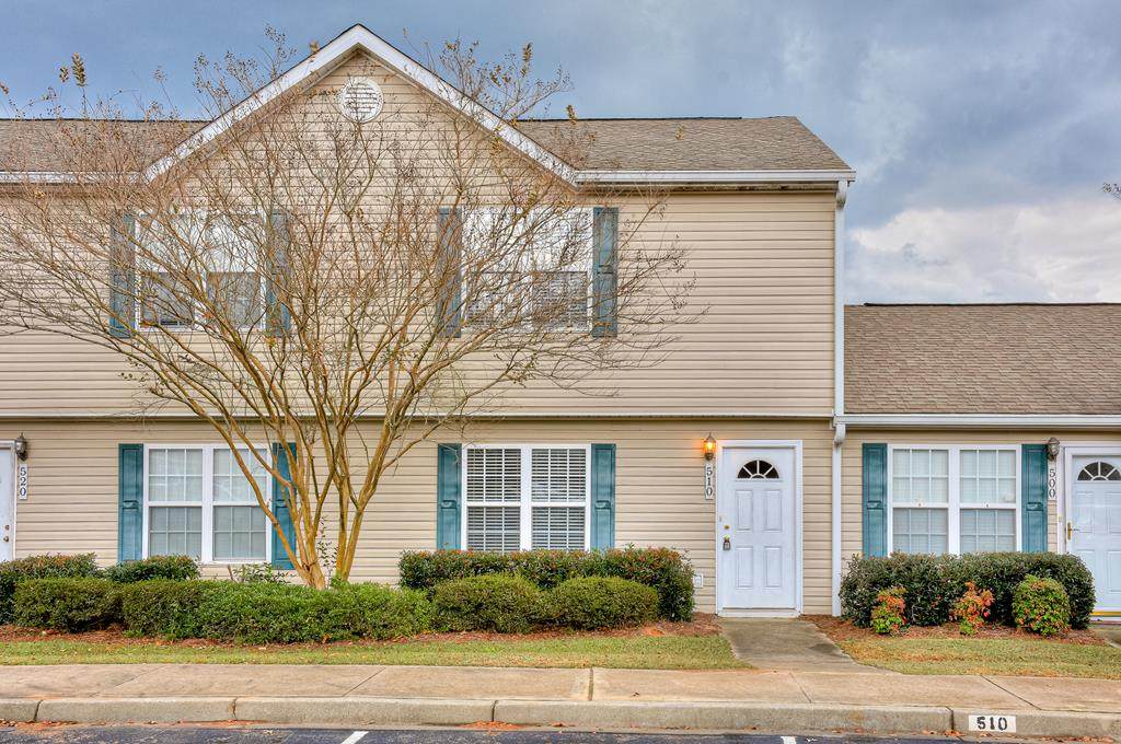 510 Date Palm Circle - Photo 1