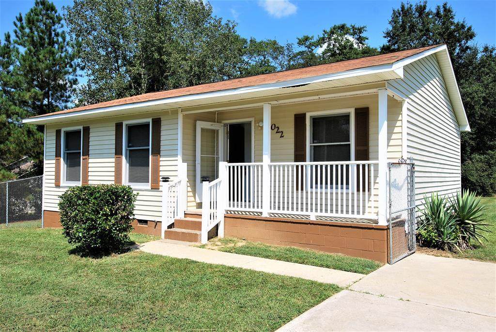 5022 Pinnacle Court - Photo 1