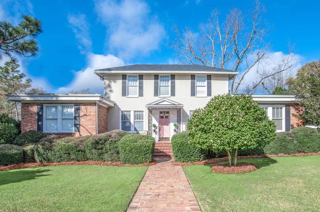 231 Fairlane Drive - Photo 1