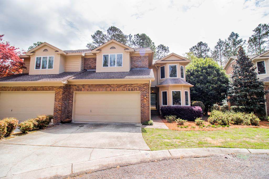 217 Club Villa Drive W - Photo 1