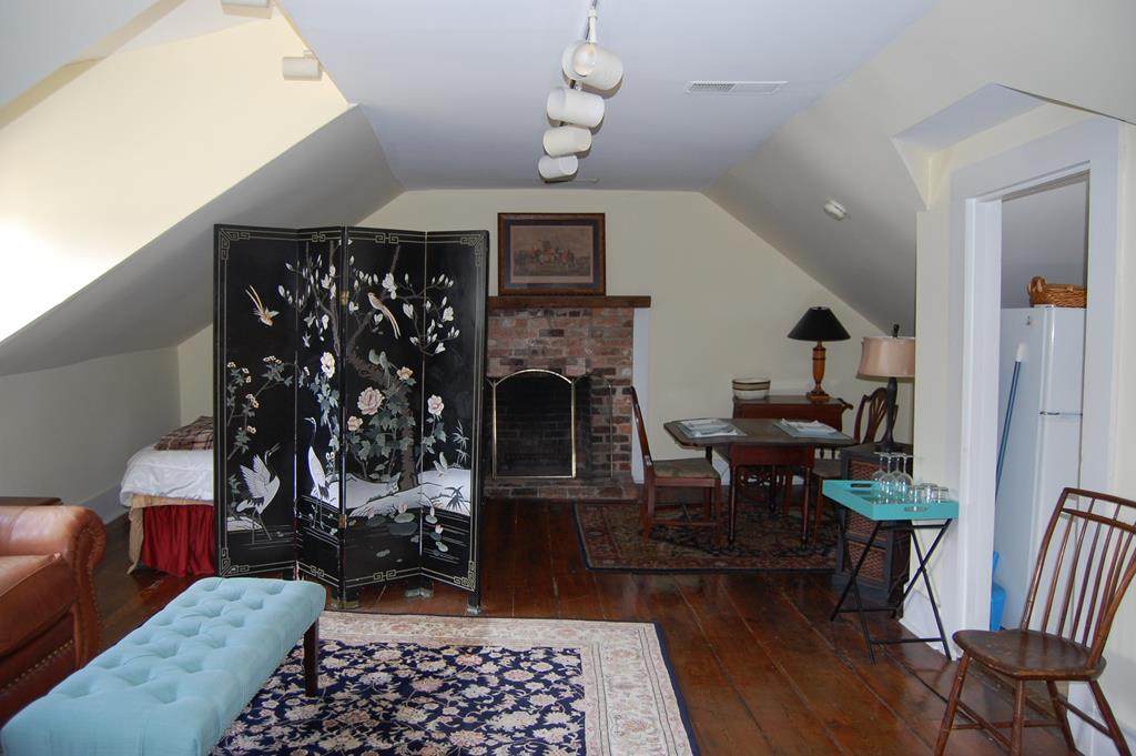 241D Laurens Street Sw - Photo 1