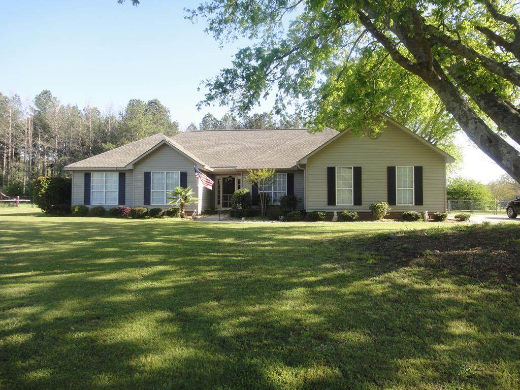 815 Starbuck Drive - Photo 1