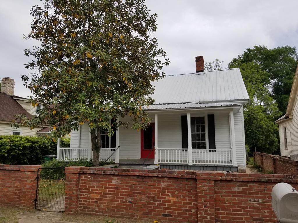 134 Greenville Street Nw - Photo 1