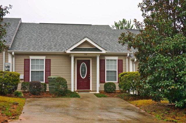 108 Stonington Lane - Photo 1