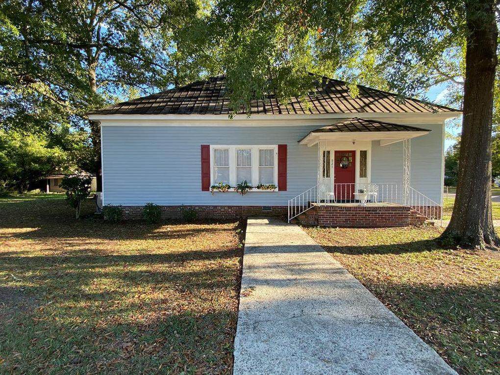 921 Springfield Road - Photo 1
