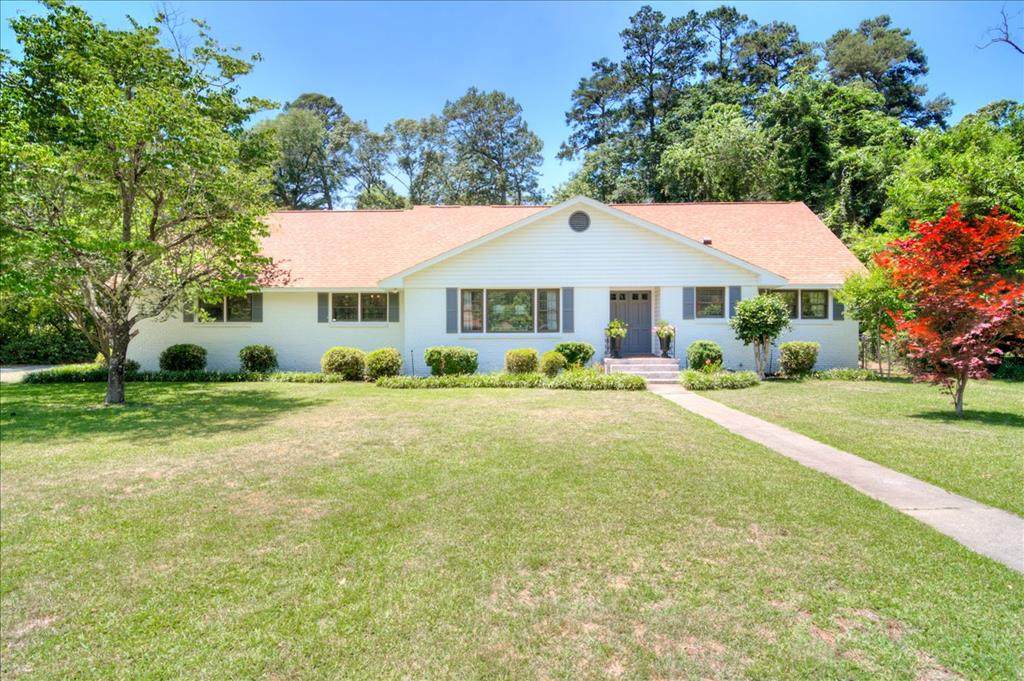 819 Calhoun Place Se - Photo 1