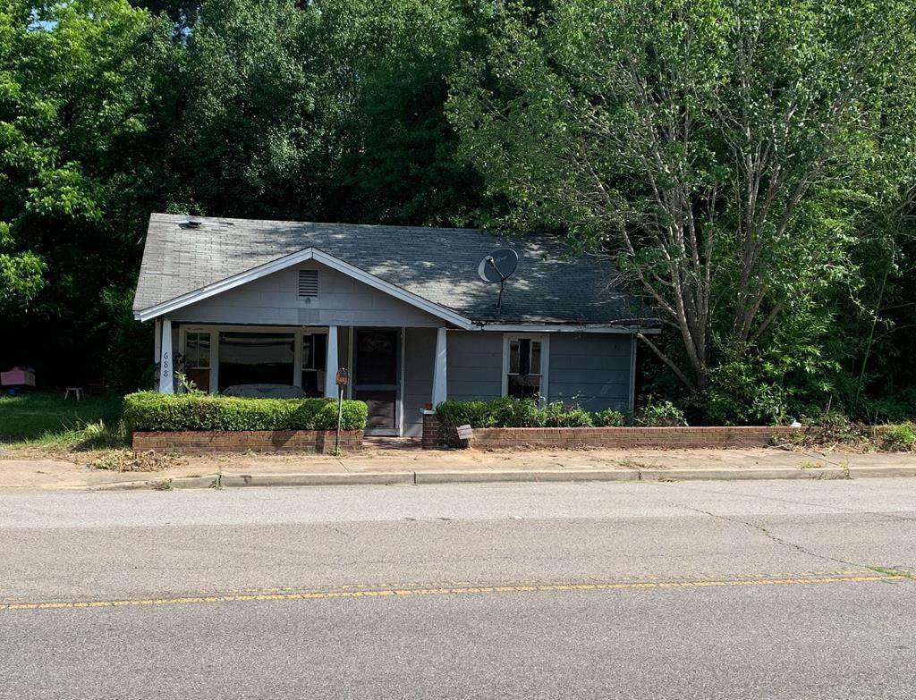 688 Augusta Road - Photo 1