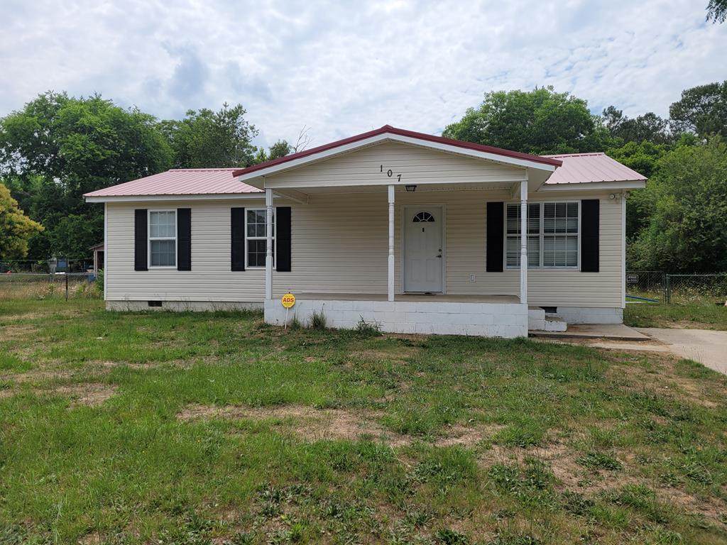 107 Wesley Drive - Photo 1