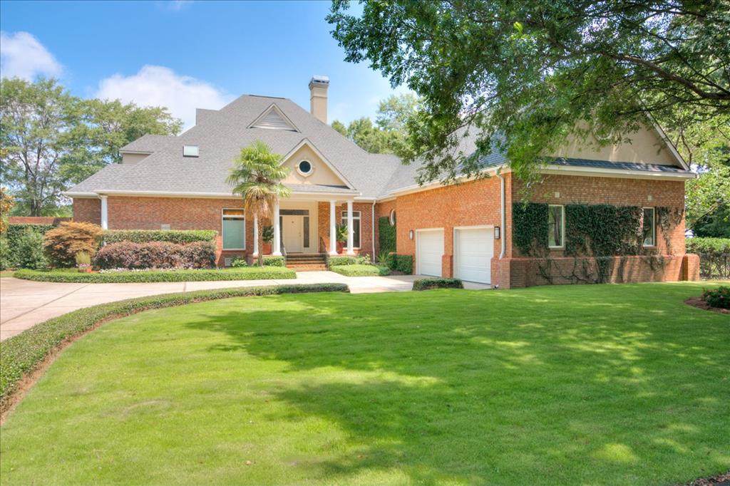 230 Knox Avenue - Photo 1