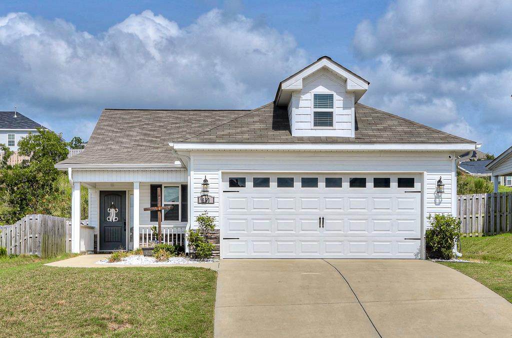 653 Raleigh Drive - Photo 1