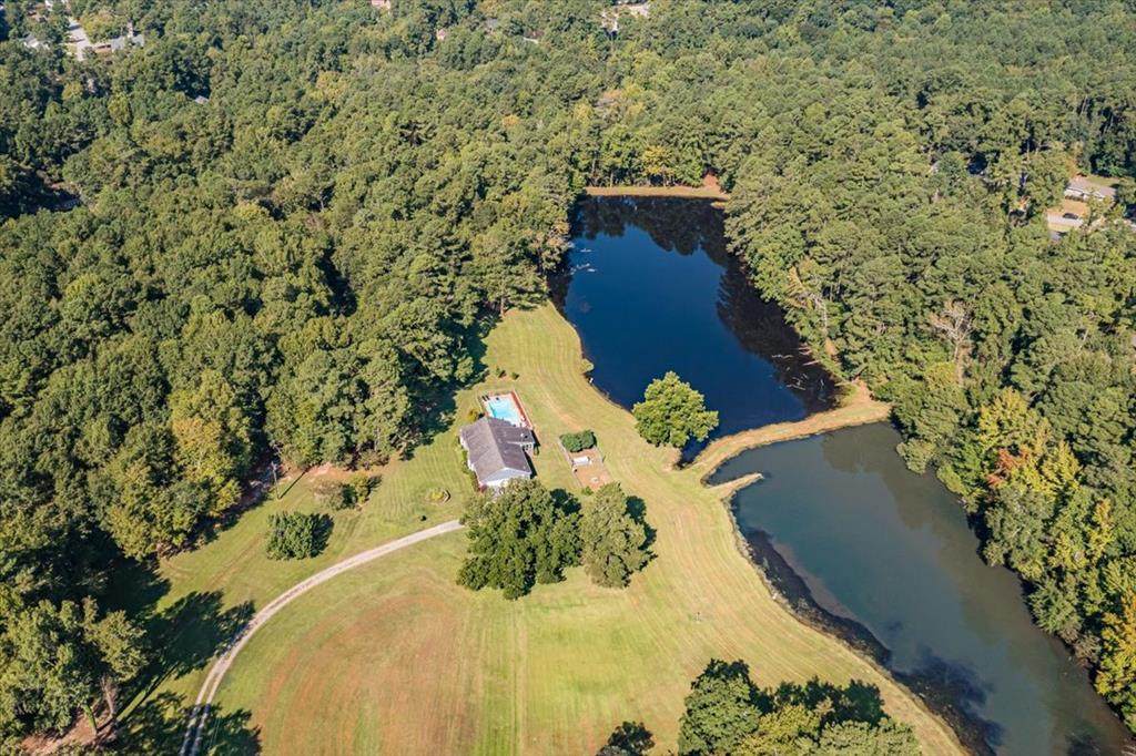 702 Martintown Road - Photo 1