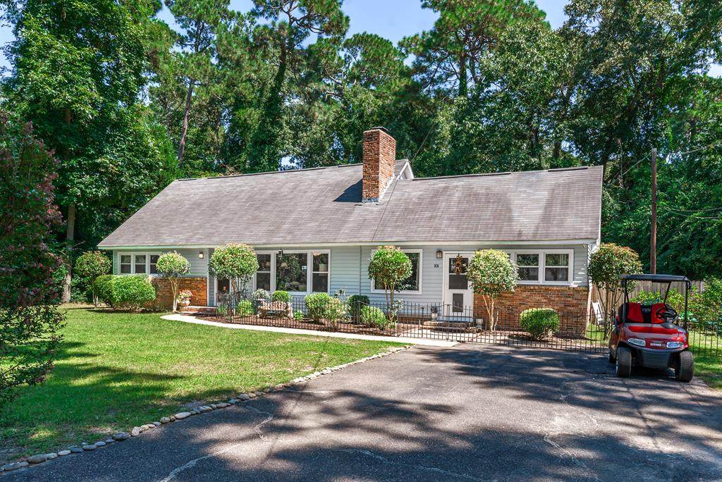 826 Oleander Drive - Photo 1