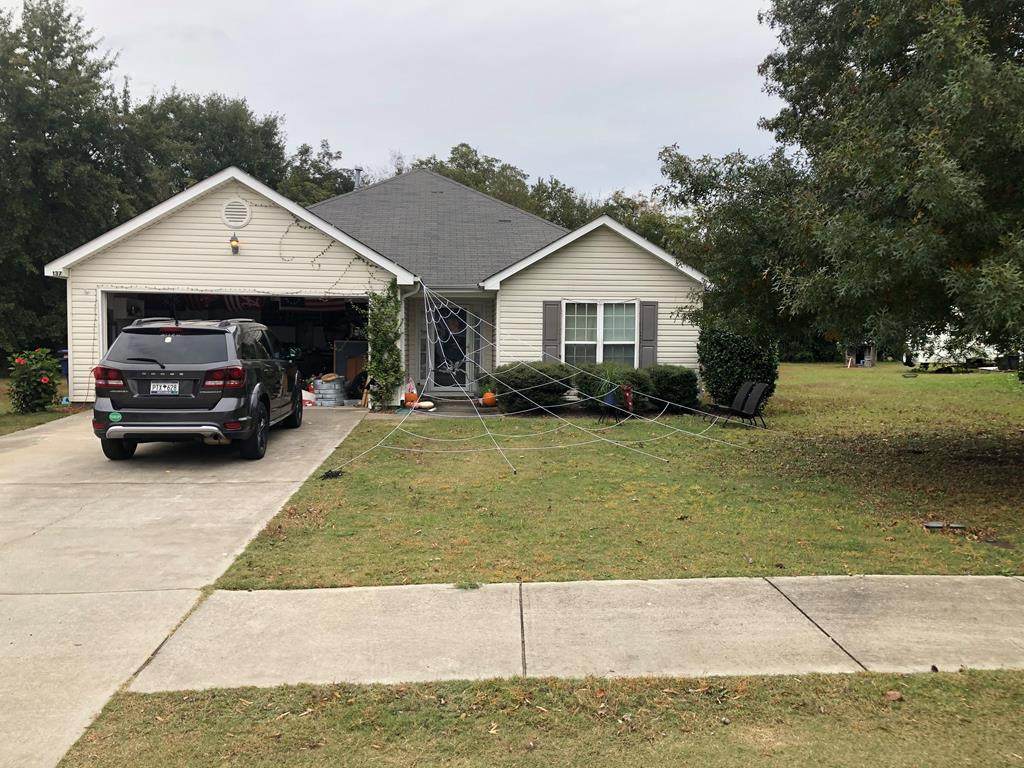 137 Cape Fox Circle - Photo 1