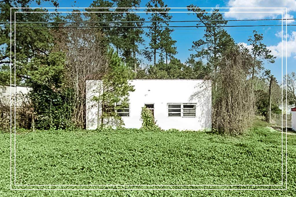 19113 Atomic Road - Photo 1