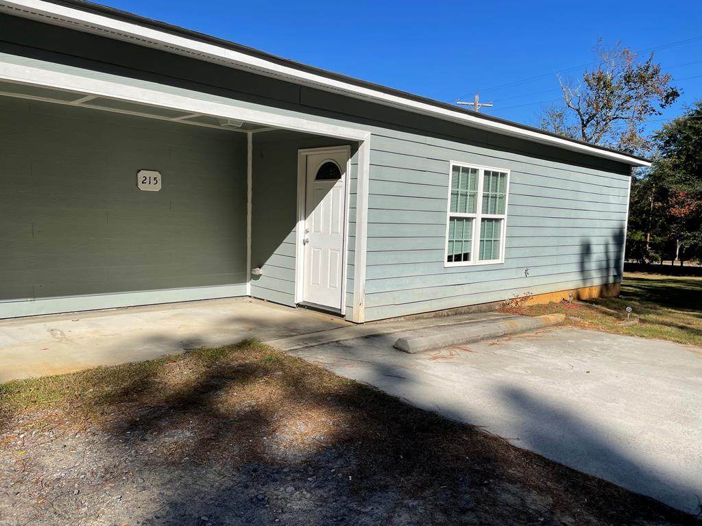 215 Hudson Road - Photo 1