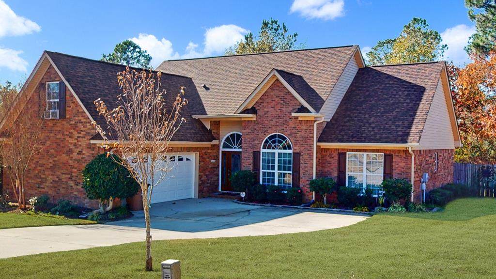 825 Pathfinder Lane - Photo 1