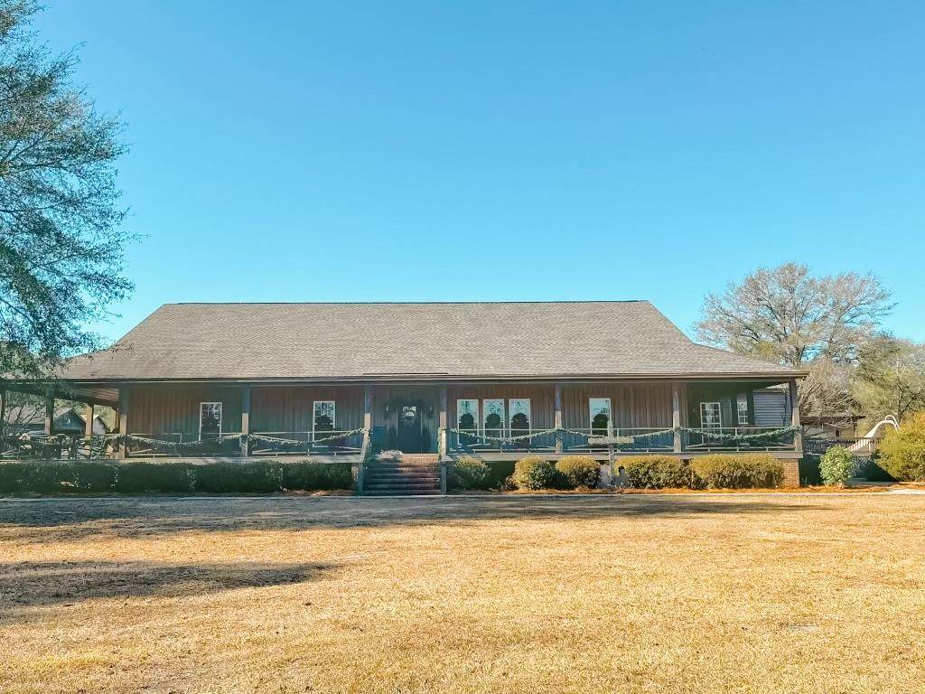 62 Moore Drive - Photo 1