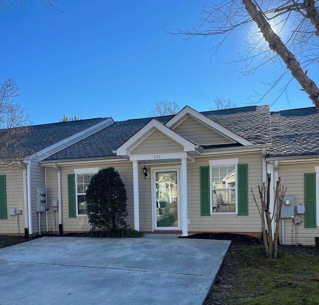 221 New Haven Lane - Photo 1