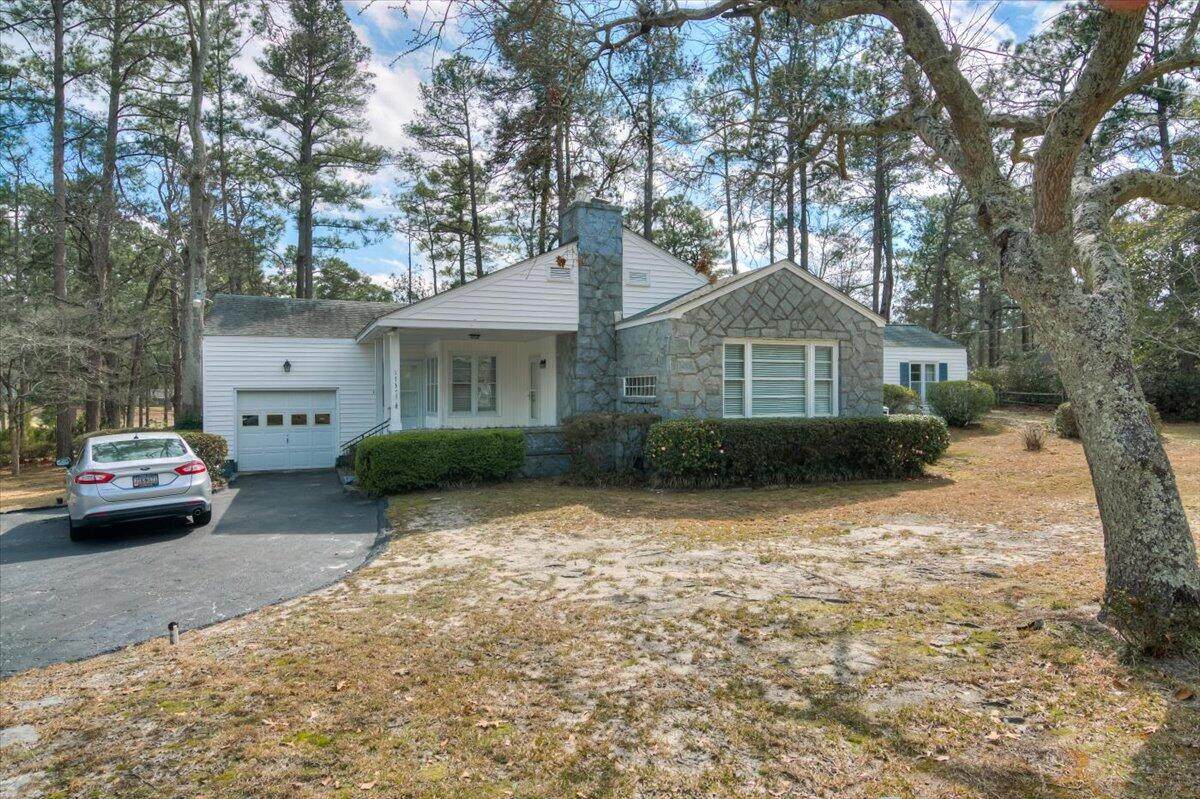 1737 Carolina Drive - Photo 1