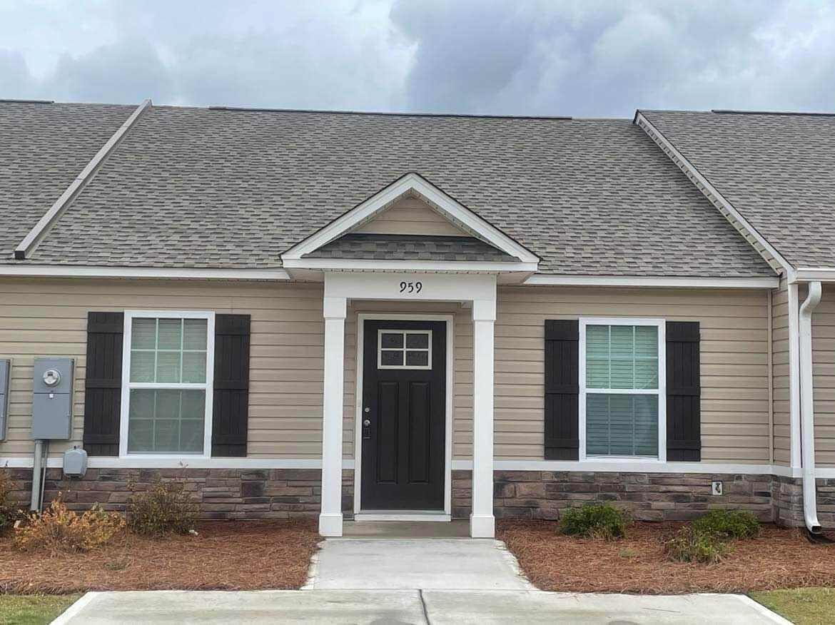 959 Madrid Court - Photo 1