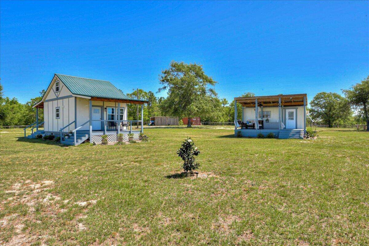 558 Pickett Post Road - Photo 1