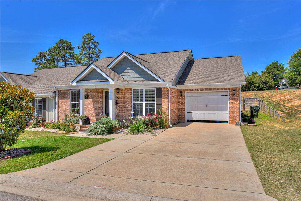644 Ghee Court - Photo 1