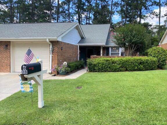 608 Clarendon Place - Photo 1